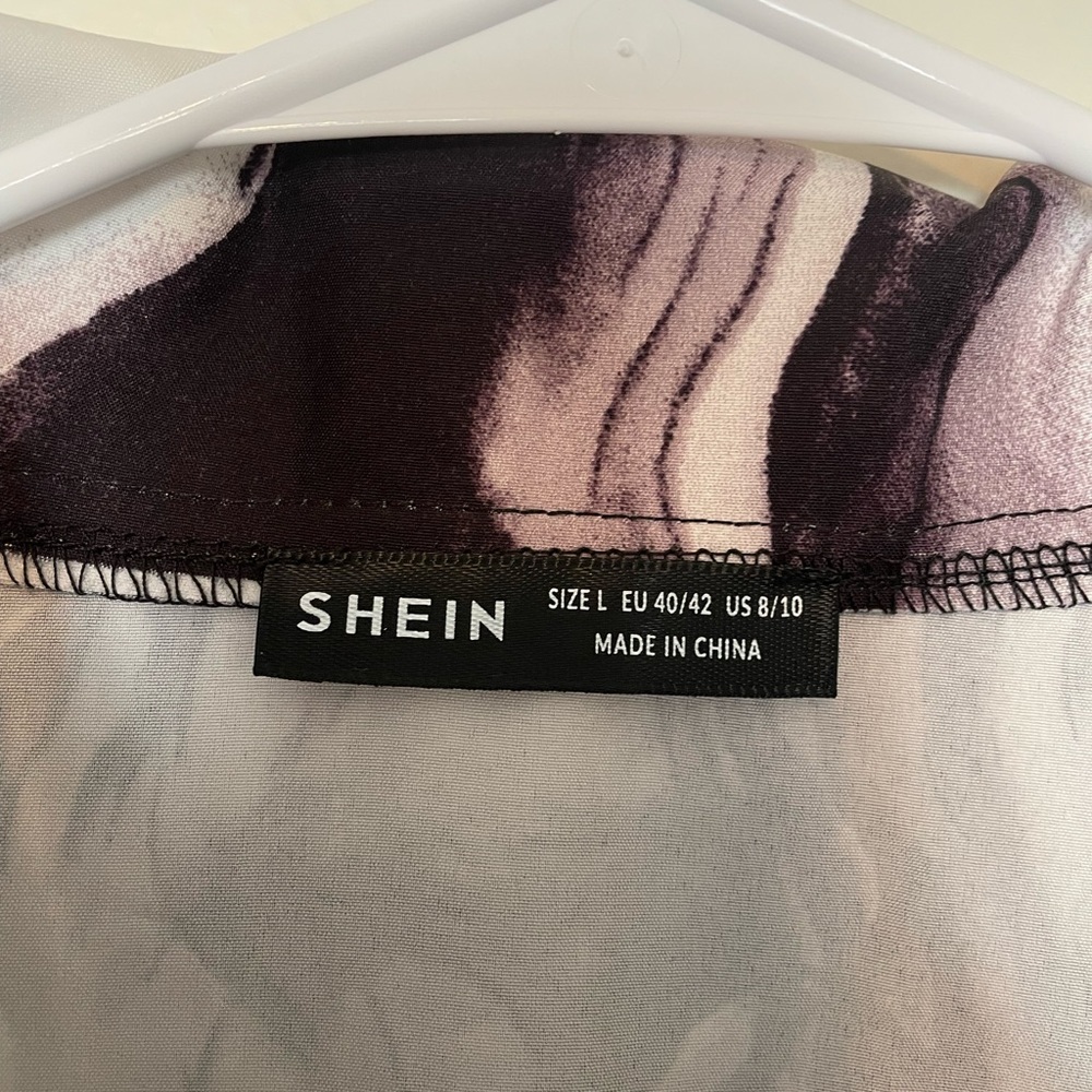 SHEIN Marble Print Button Down - Picture 5 of 5